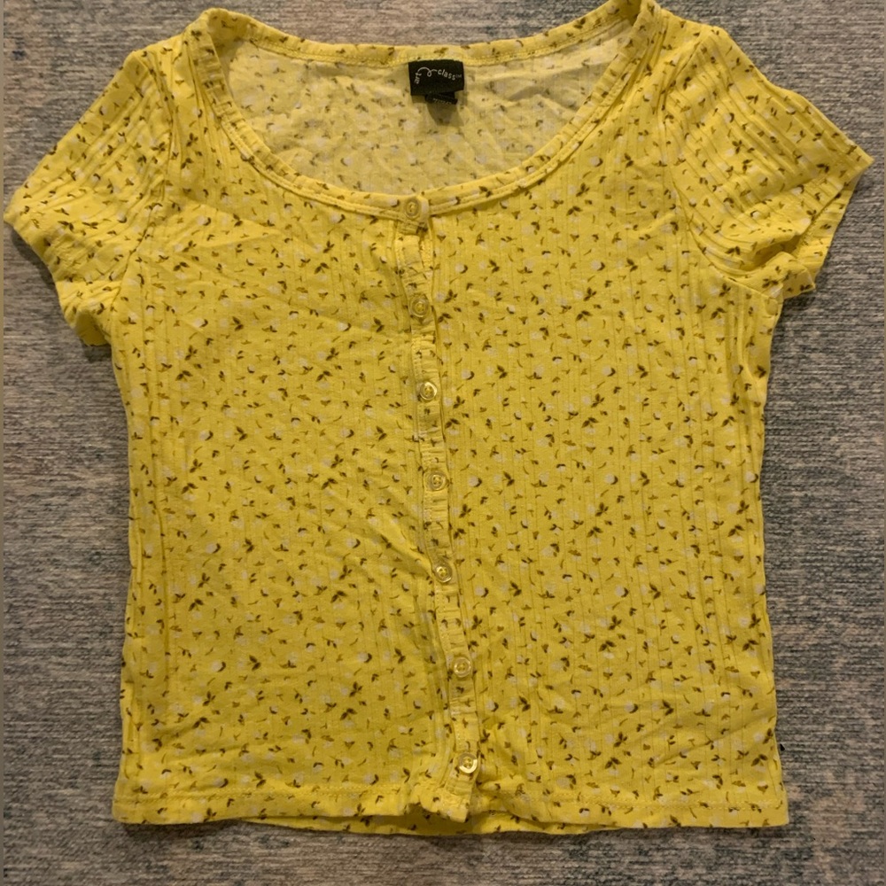 Girls yellow floral shirt sleeve shirt